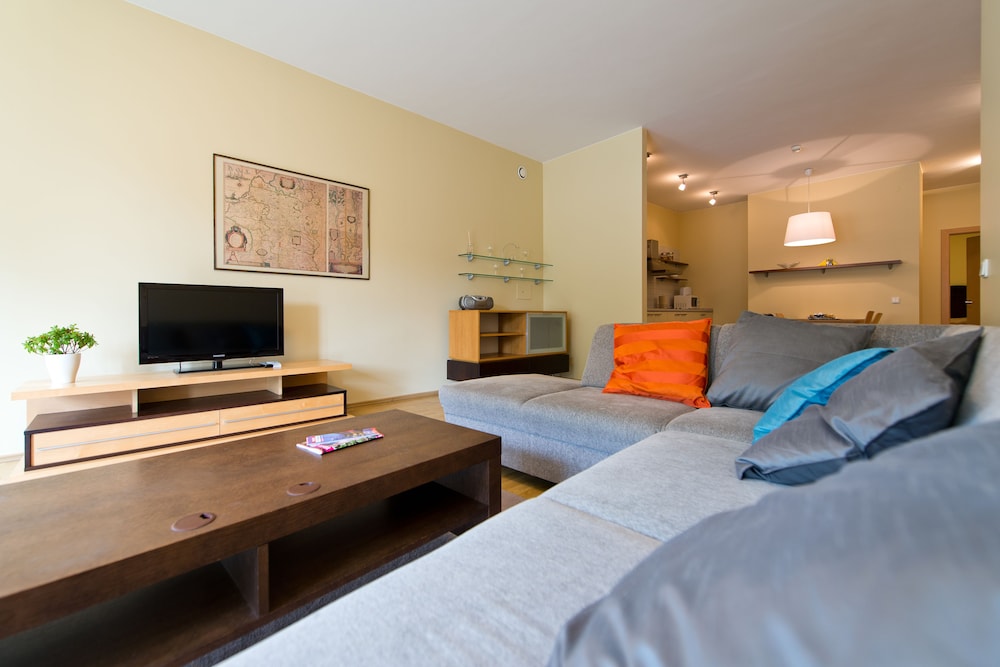 Barbacan Apartments