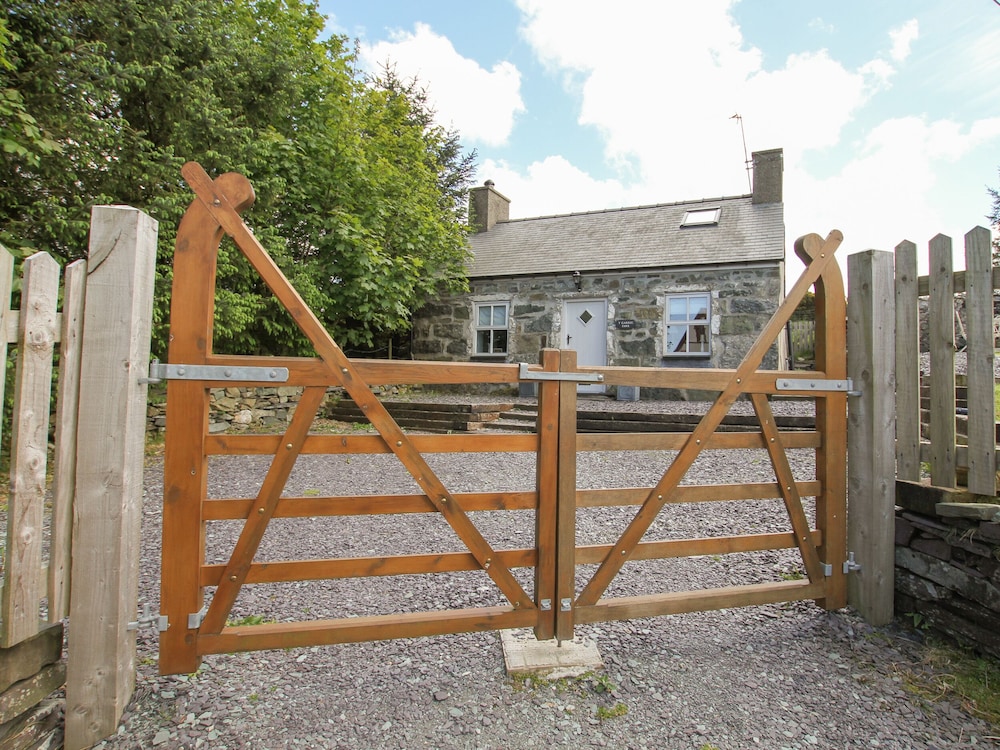 Y Garreg Fawr
