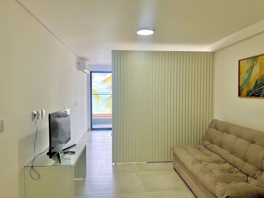 Hyde Park OCEANVIEW - by Living