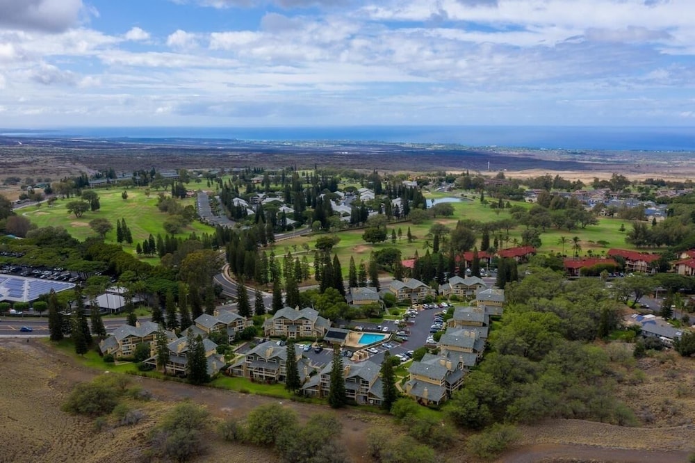 Big Island Waikoloa Hills 1203 2 Bedroom Condo