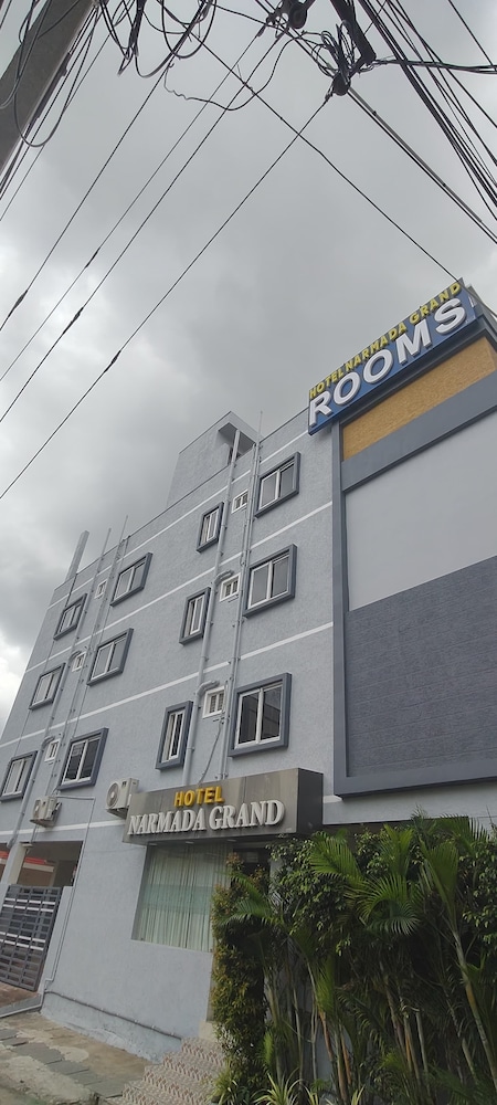 HOTEL NARMADA GRAND