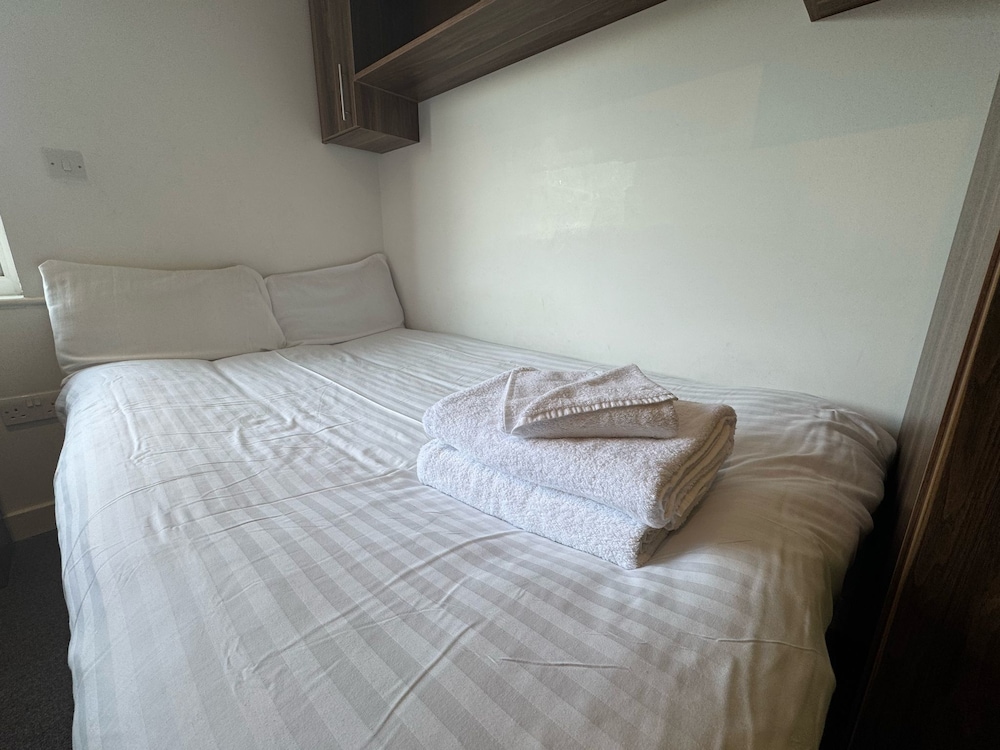 Double Room @ Derriford Stays by Pureserviced