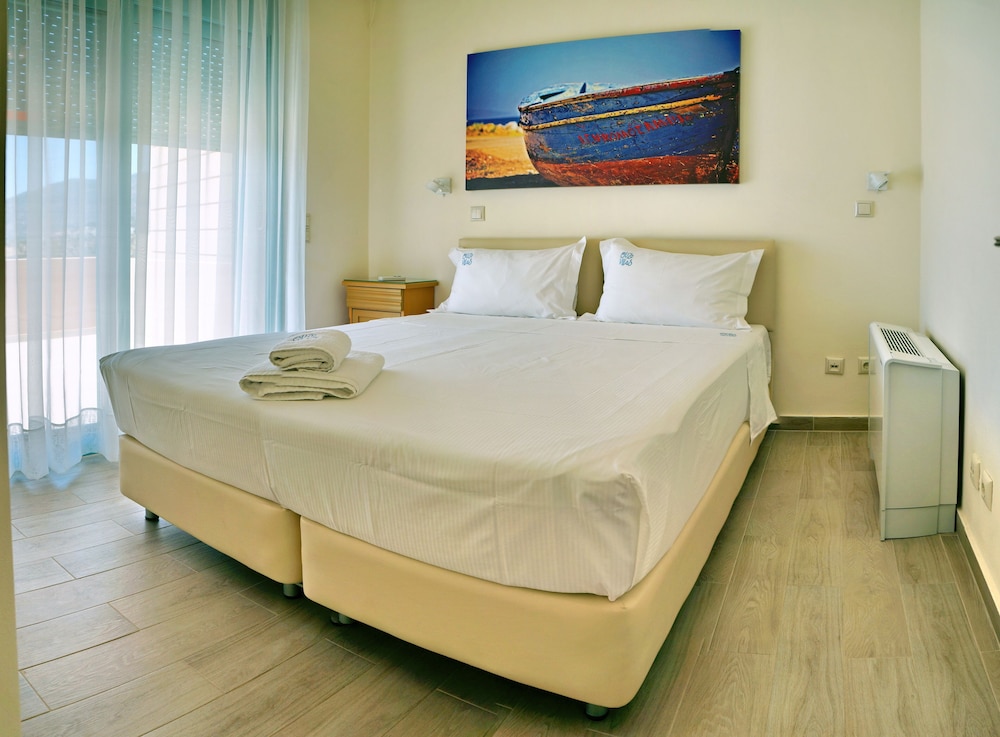 Ouzo Panoramic Houses 1, with private pool