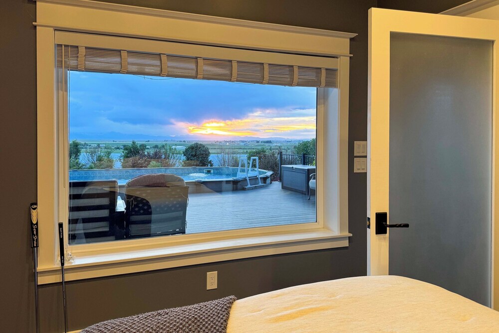 Private Hot Tub + Game Room: Keenesburg Getaway!