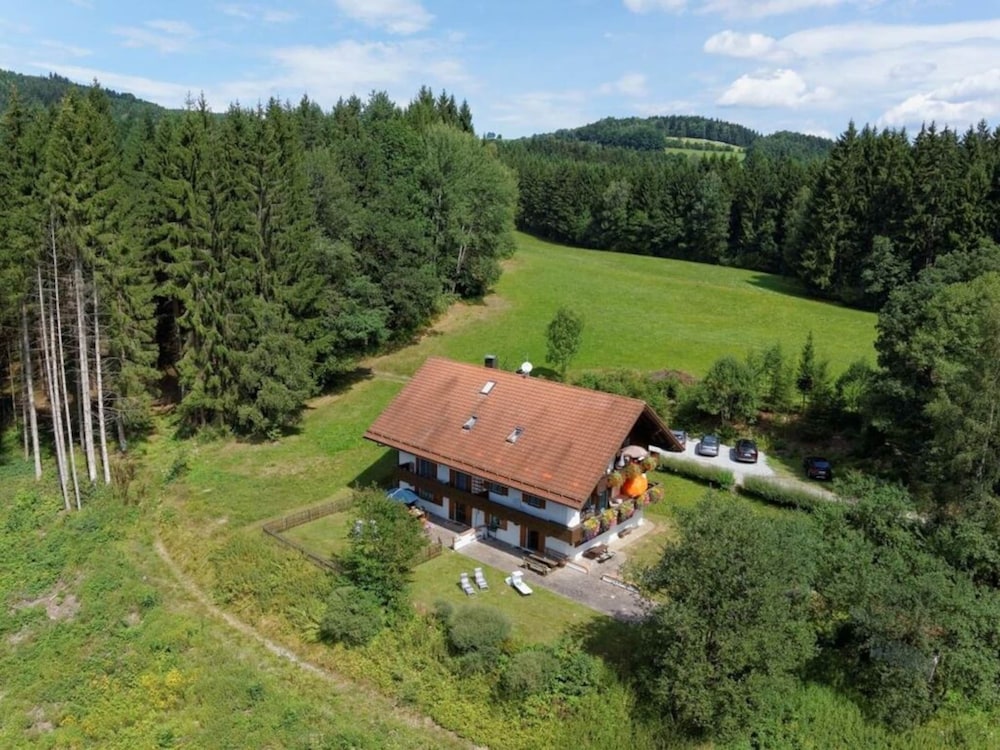 Waldhaus Sonnenberg Apartment 1