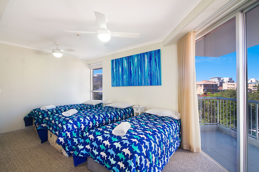 Coolangatta Vacations - Rainbow Bay Resort - Property Image 2