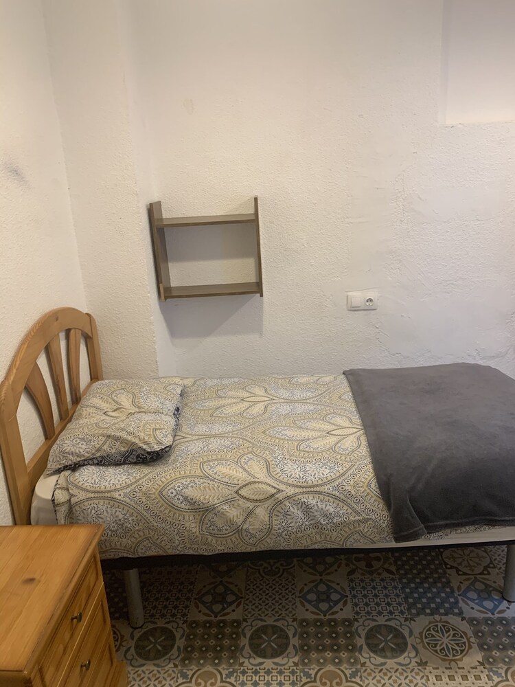 Barbieri Granada Pension - Hostel