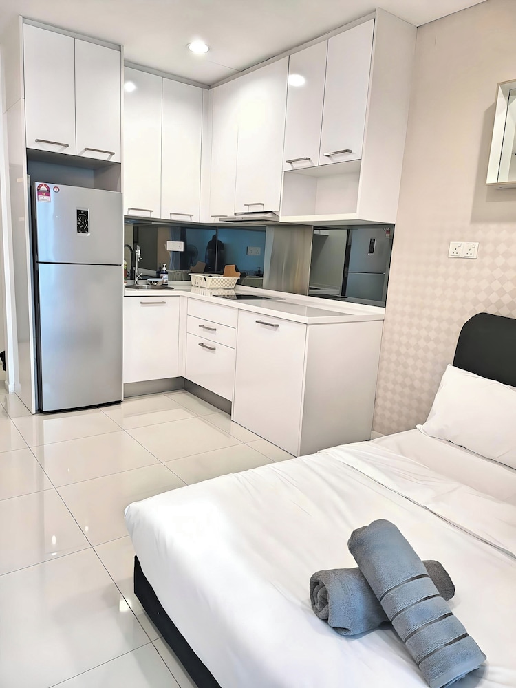 Summer suites klcc By Regal Homes