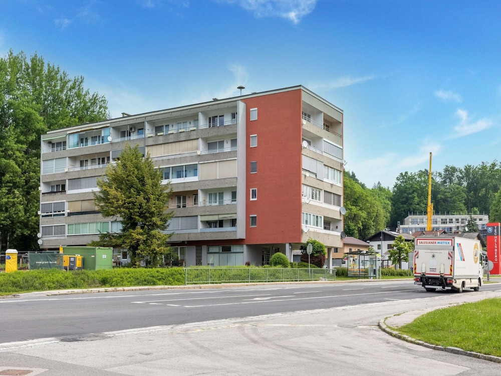 Apartment in Carinthia on Lake Woerthersee view 5