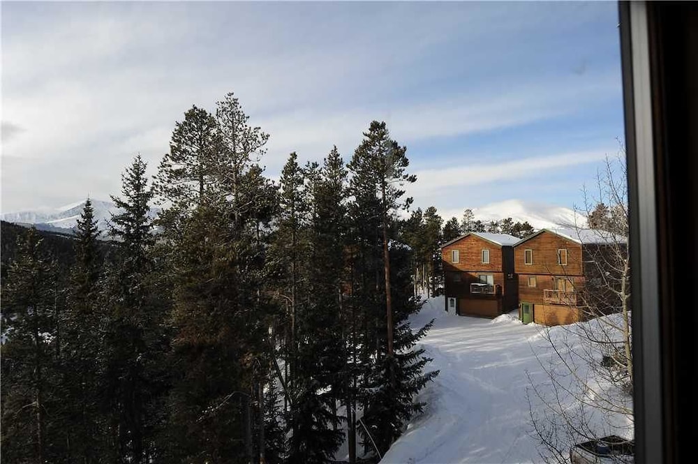 72 Clubhouse Rd Private Home with Hot Tub