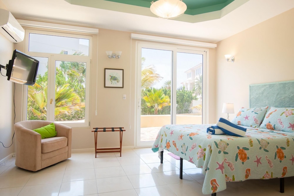 This One of a Kind Amazing Aruba Beach House