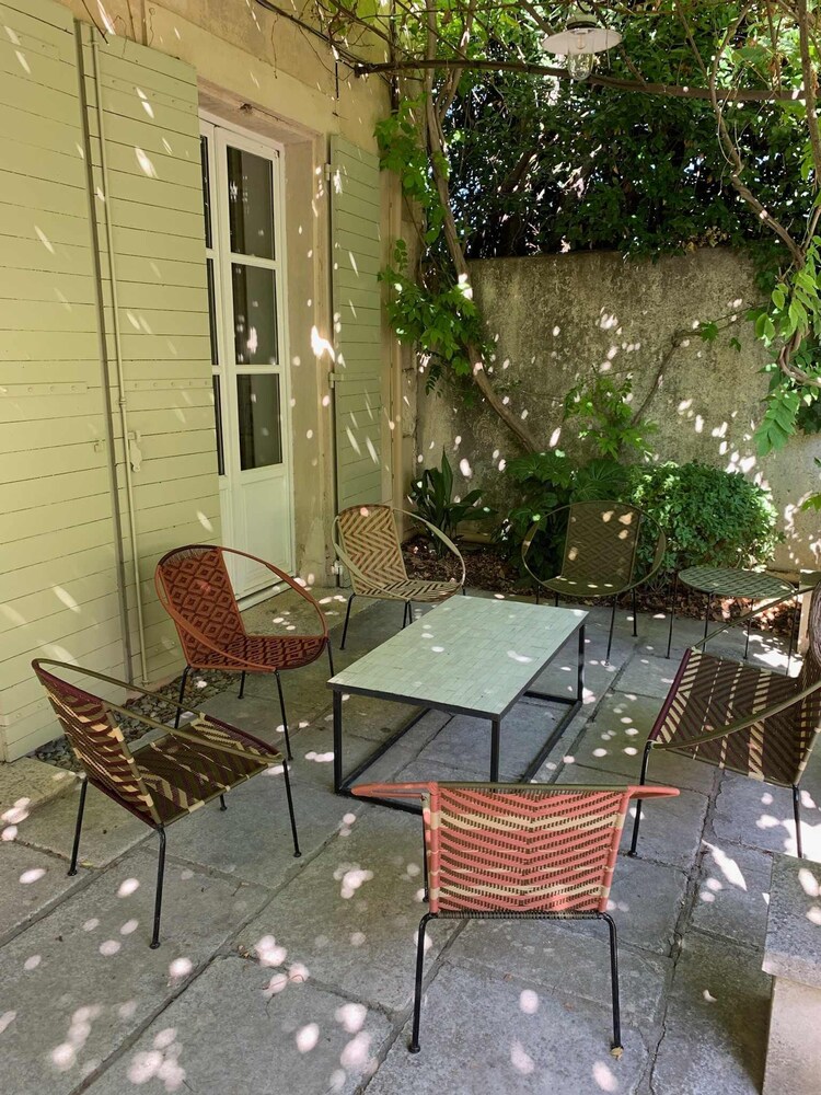 Villa Maillane 18th Century Residence Completely Renovated