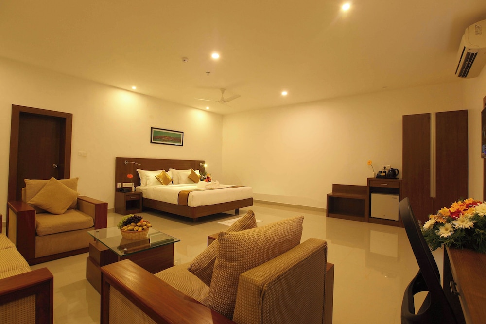 VICTORY INN PARK RESIDENCY KUNNAMKULAM
