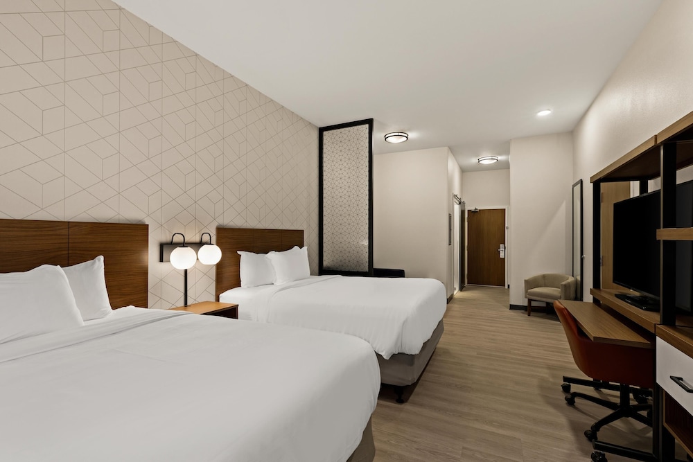 Everhome Suites Yuma East I-8