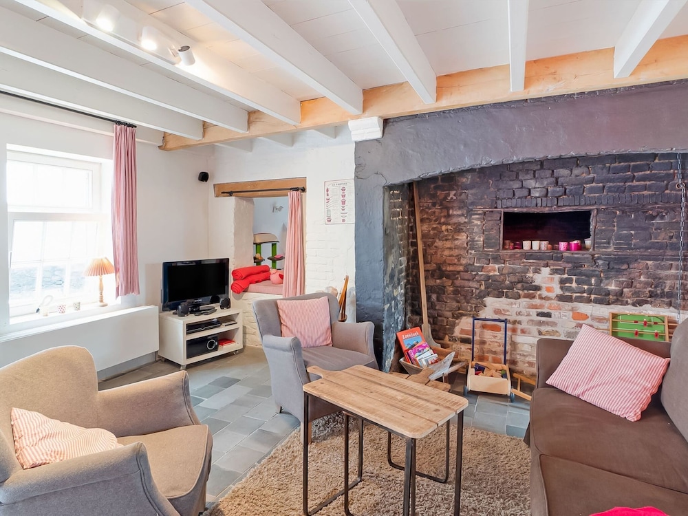 Rustic Farmhouse in Damme With Terrace view 3