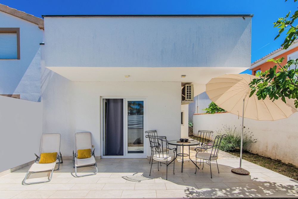 Holiday home Korbar