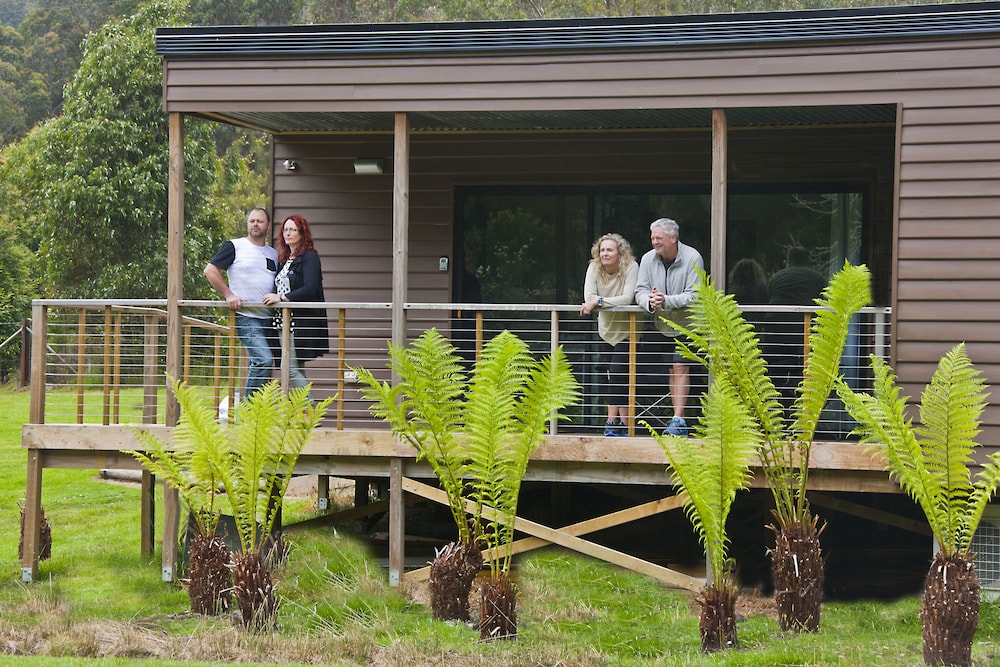 Tyenna River Cottage