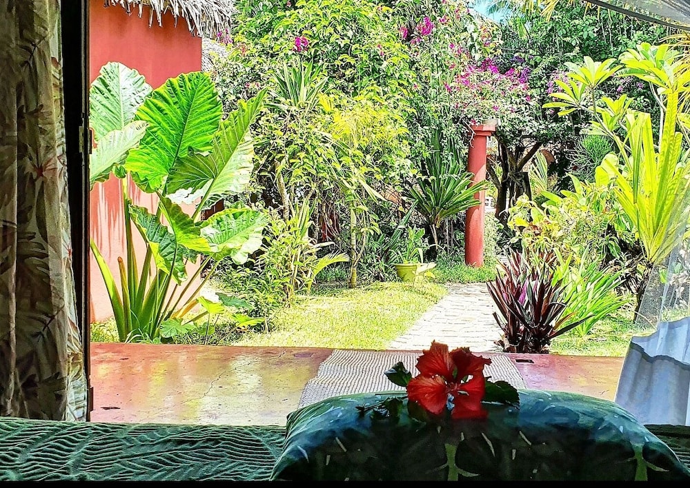 Ravoraha Ecolodge