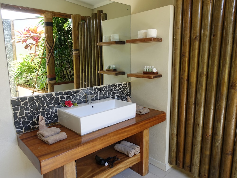Blue Lagoon Beach Resort