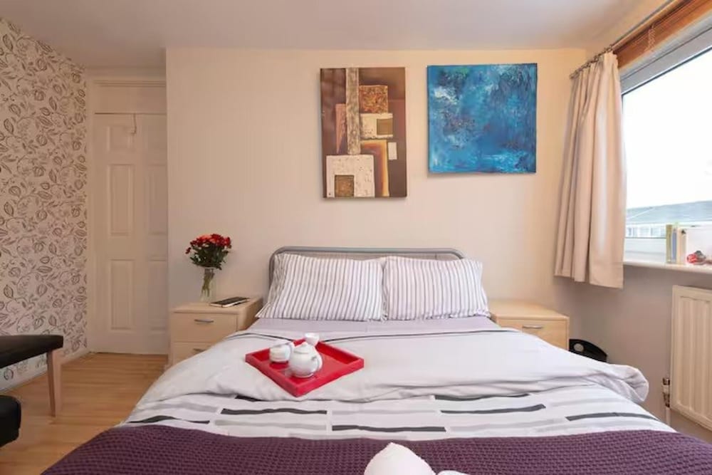3bedroom Sleeps8 Parking Familyfriendly Nearexcel