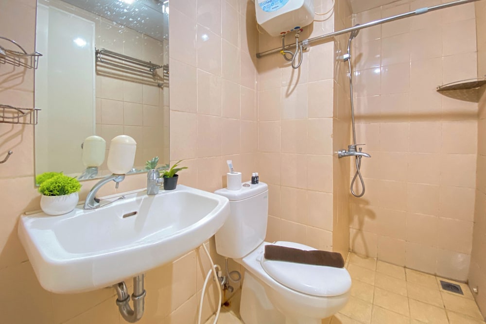 Pleasurable 2BR Apartment Parahyangan Residence