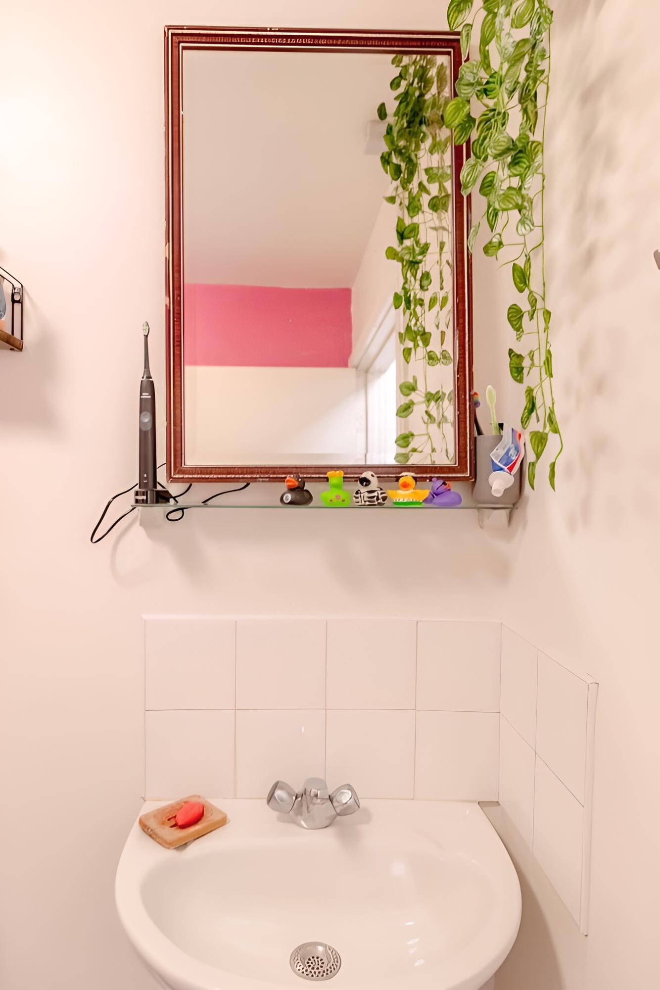 Trendy & Artistic Loft Hideaway, Hackney Wick!