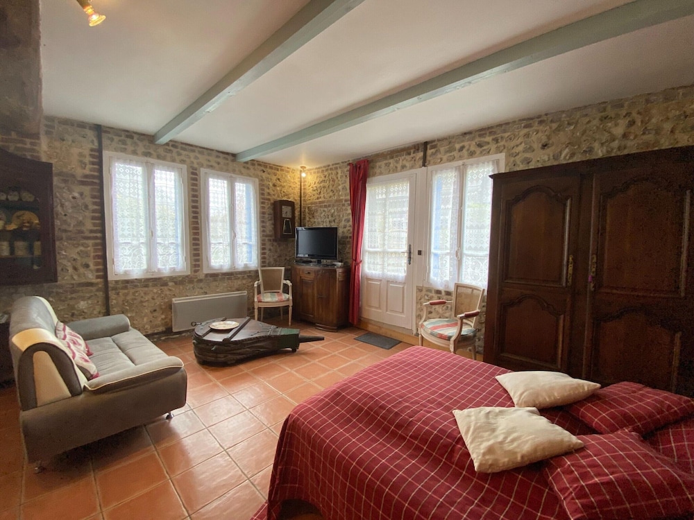 Cottage Near Etretat Cliffs With Private Garden photo 4