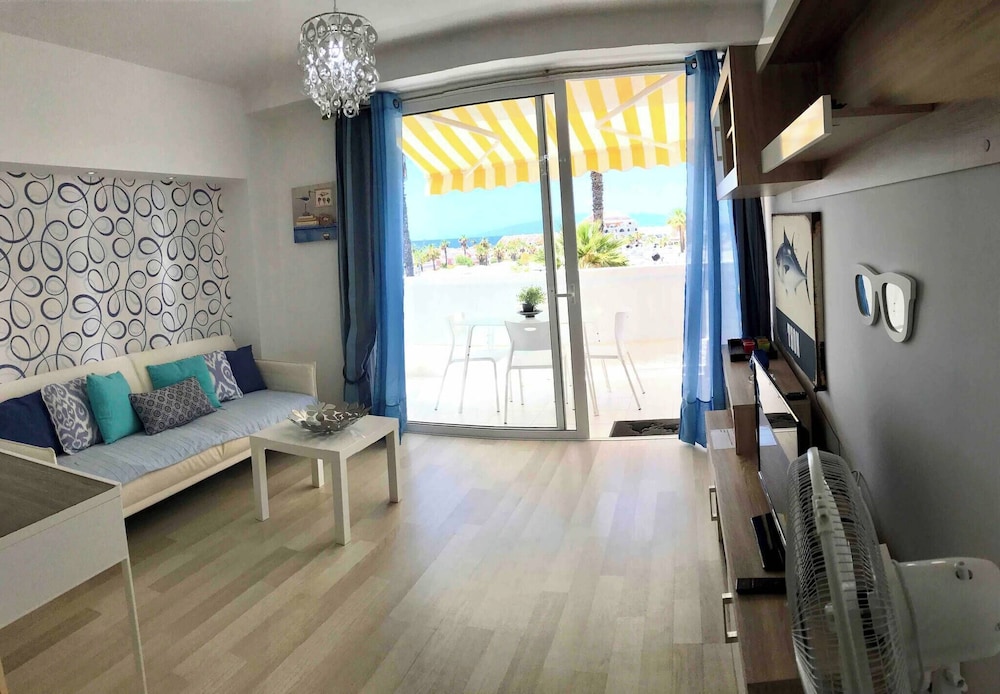 Oceanfront Condo in Playa las Americas With Sea Views