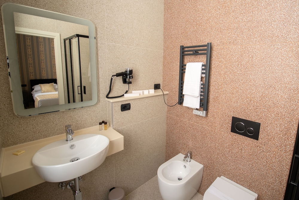 Lifestyle and Suites