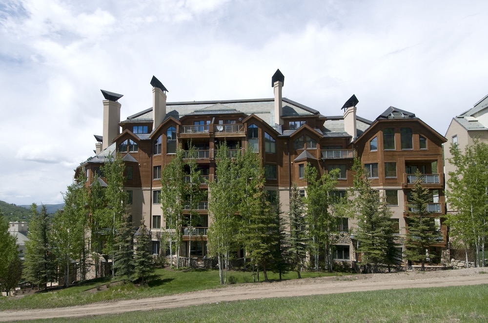 Mccoy Peak Lodge 107 1 Bedroom Condo by RedAwning - Property Image 5