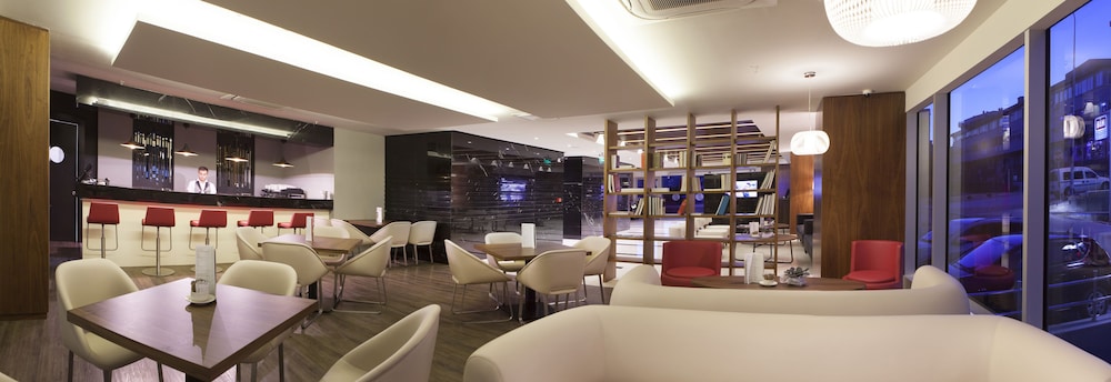 Ramada Encore by Wyndham İstanbul Kartal - Image 20
