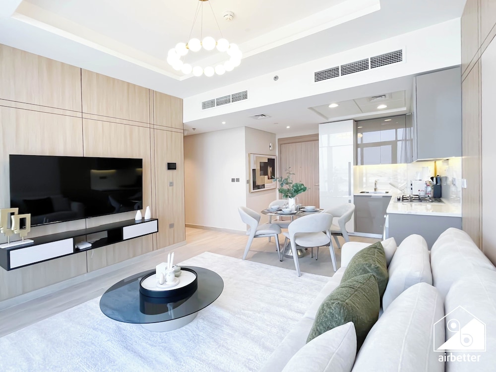 Elegant 1BR at Azizi Riviera Prime Location