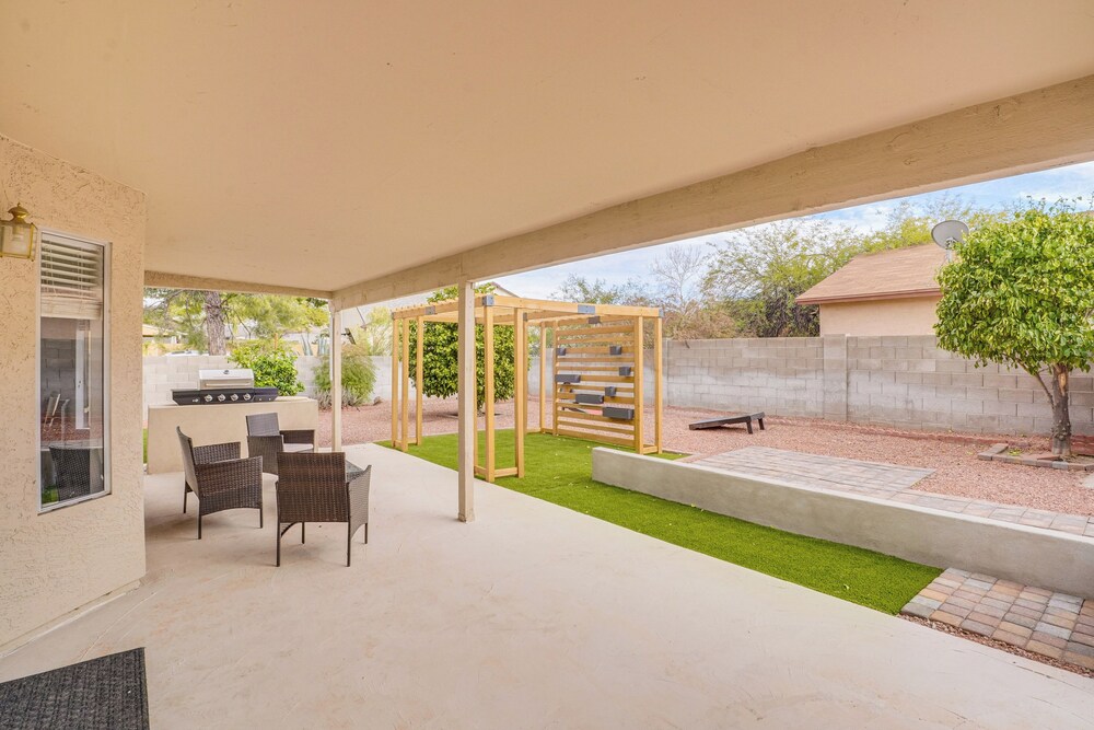 3 Mi to Golf: Tucson Home w/ Private Yard & Patio!