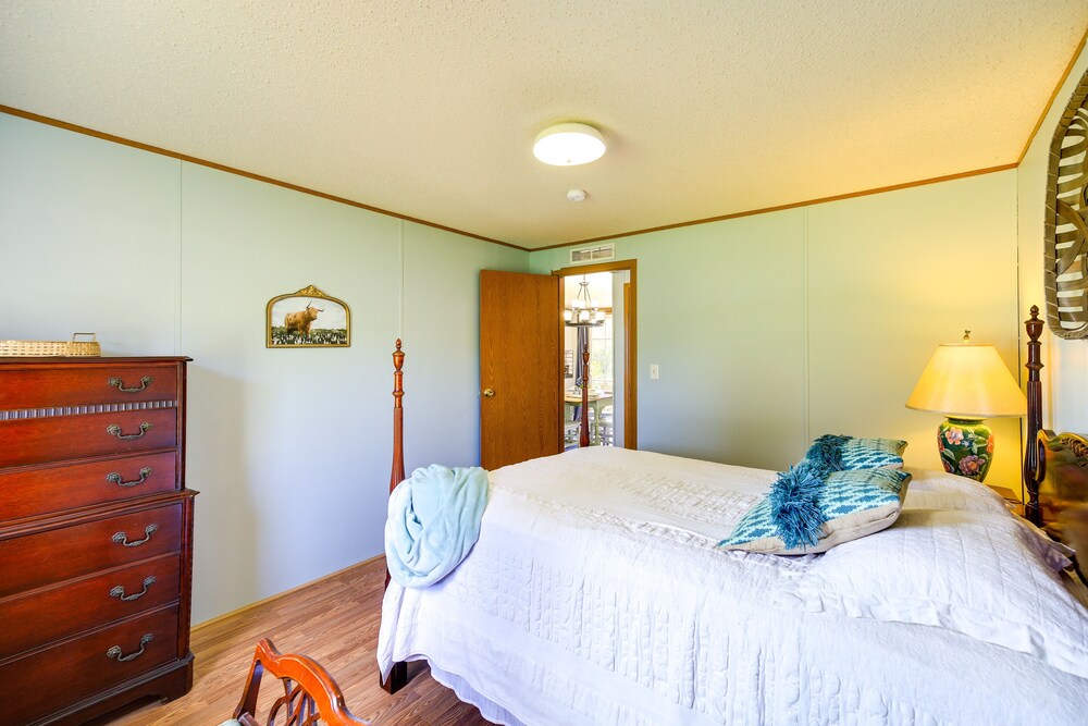 Lush Ennice Vacation Rental w/ Fire Pit! view 2