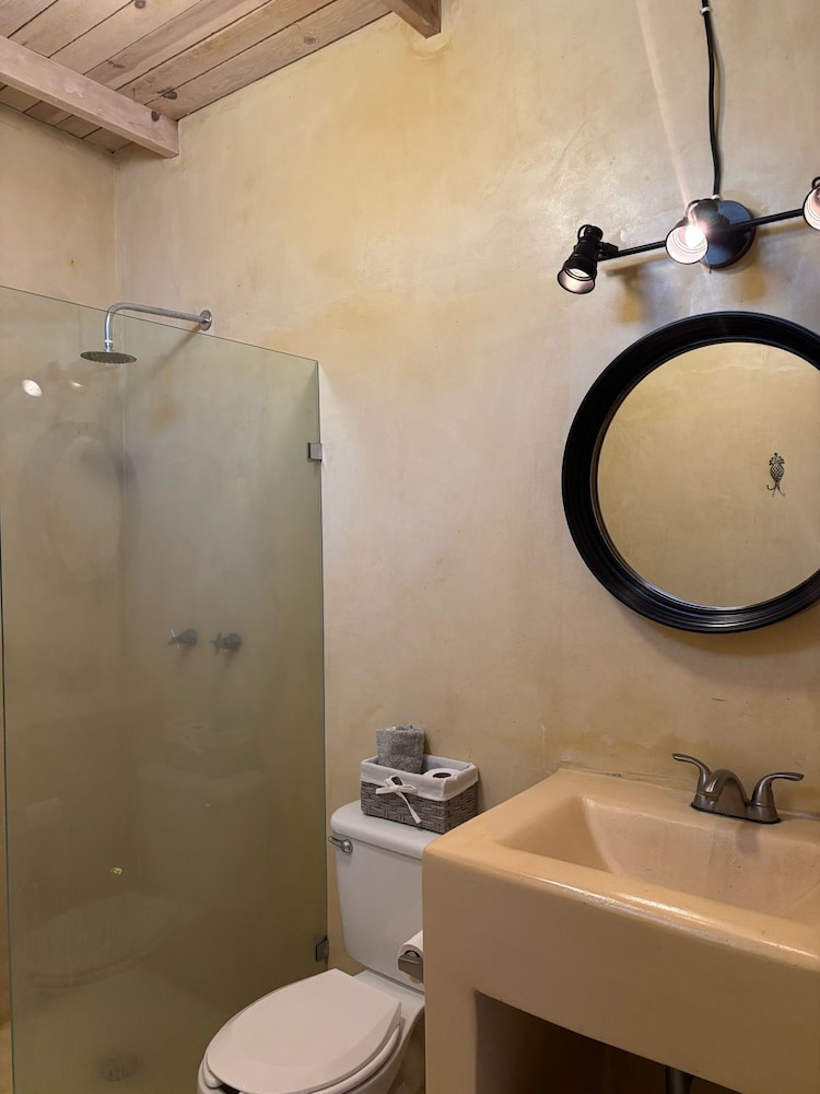 My Sisters House - Female Only Hostel