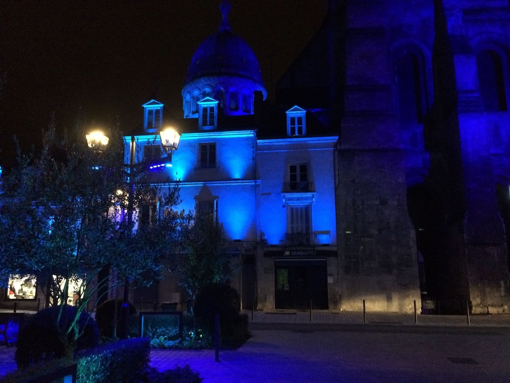 La Villa Bolero