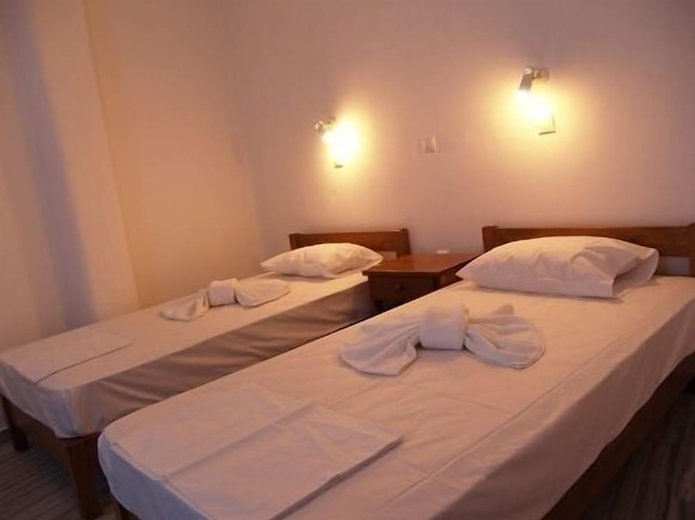 Ioanna Rooms