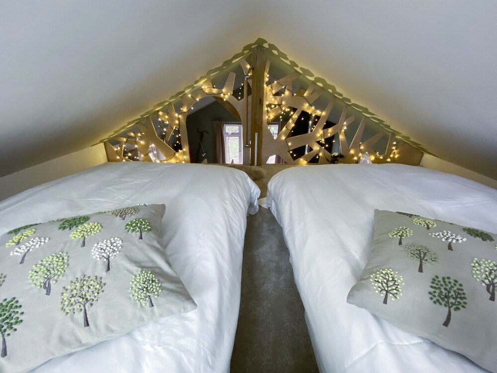 Pear Tree Lodge