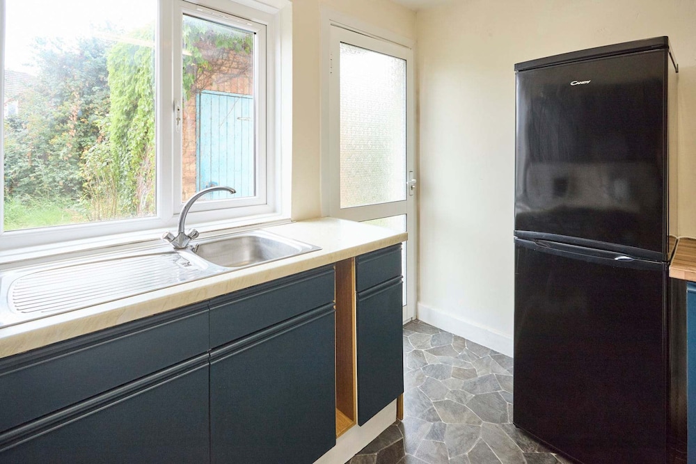 Host Stay Oldbury Road