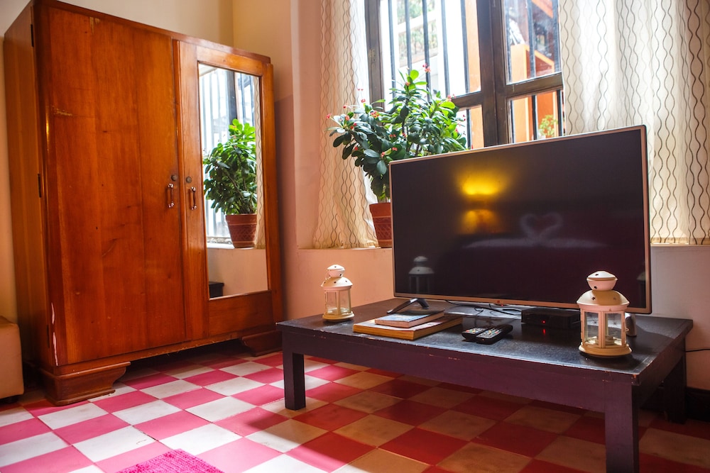 La Villana Hostel