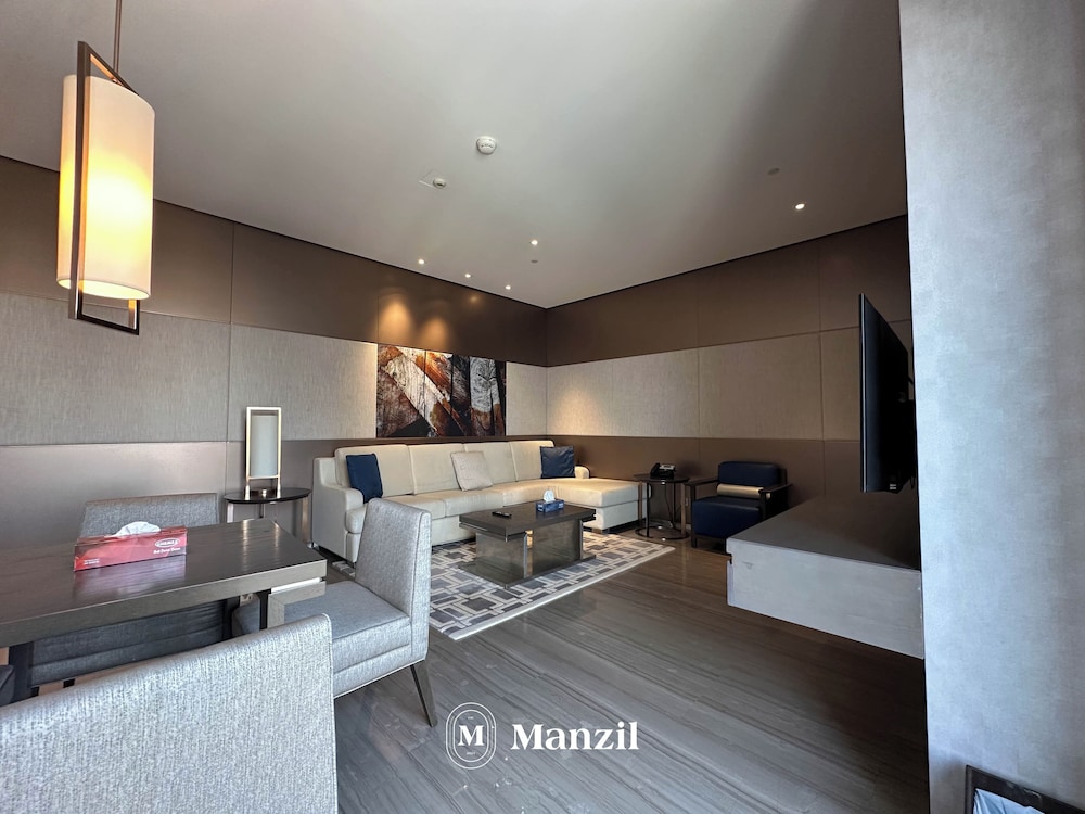 Manzil-Elegant 1BR Apt near Dubai Frame