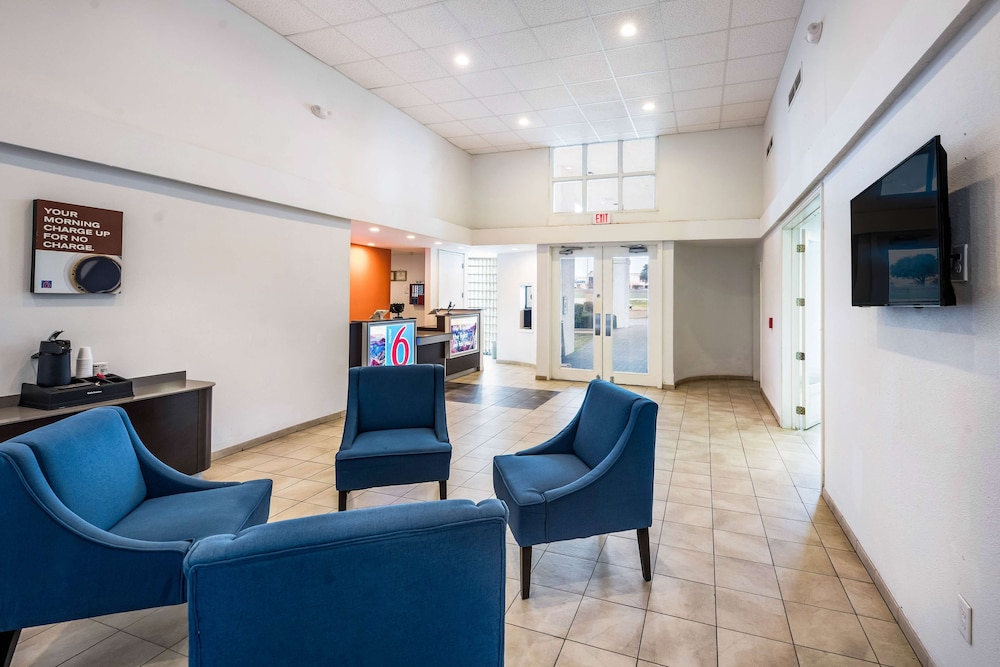 Studio 6 Irving, TX - Irving DFW Airport East