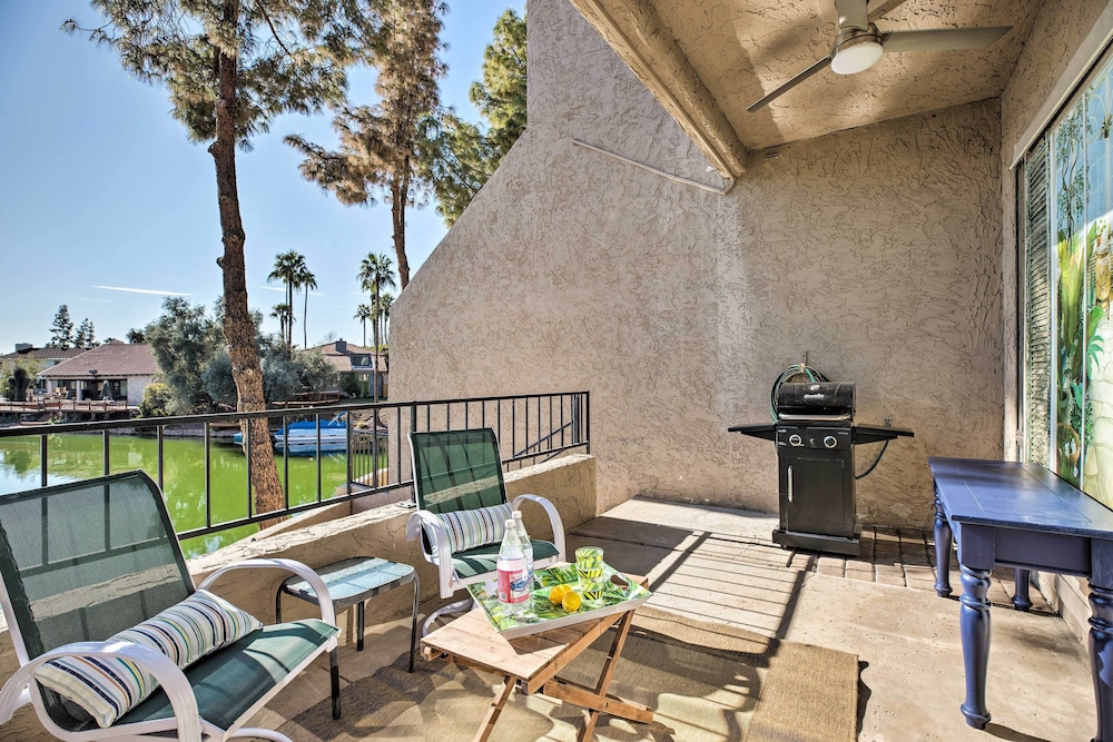 Modern Tempe Condo w/ Pool Access  4 Mi to ASU - Property Image 4