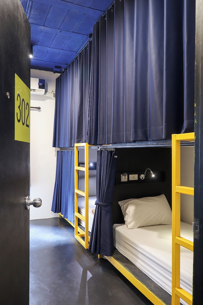 Fulfill Phuket Hostel