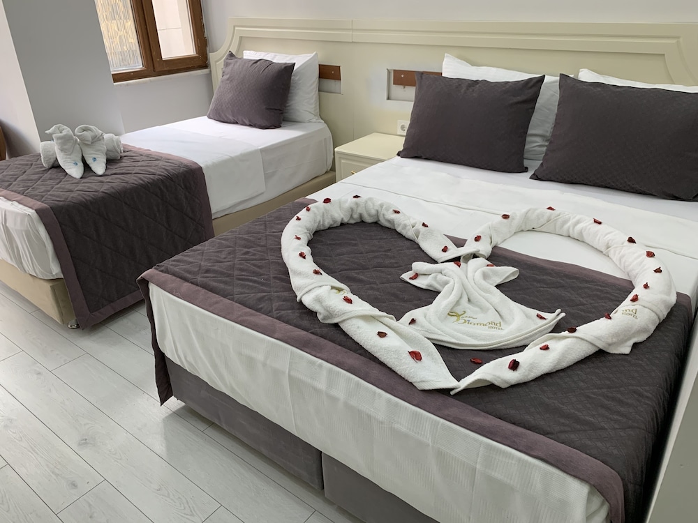 Taksim Diamond Hotel - Image 23