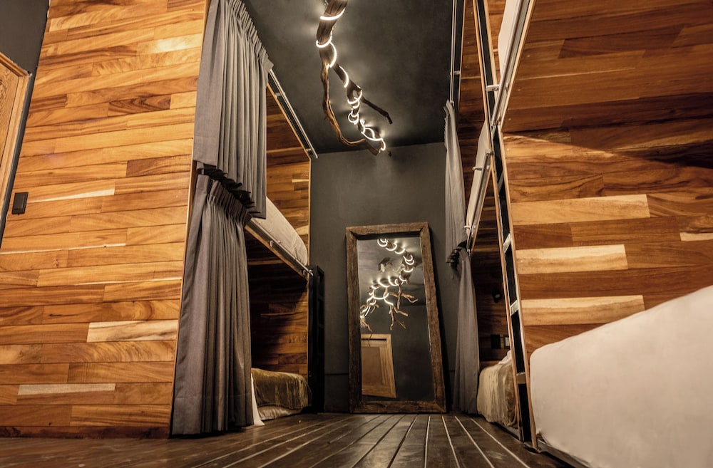 Homestal California Hostal Tlaquepaque