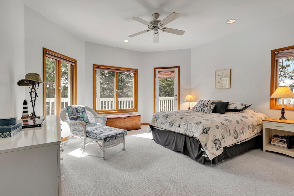 Pepper Avenue 23