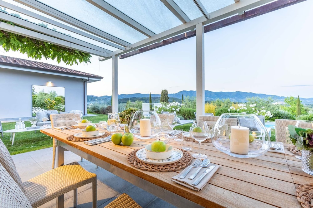 The Secret Escape Villa