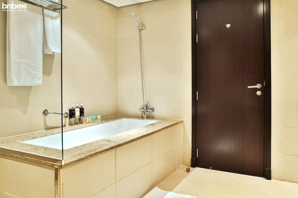 Sea View Super Luxurious Resort at Palm