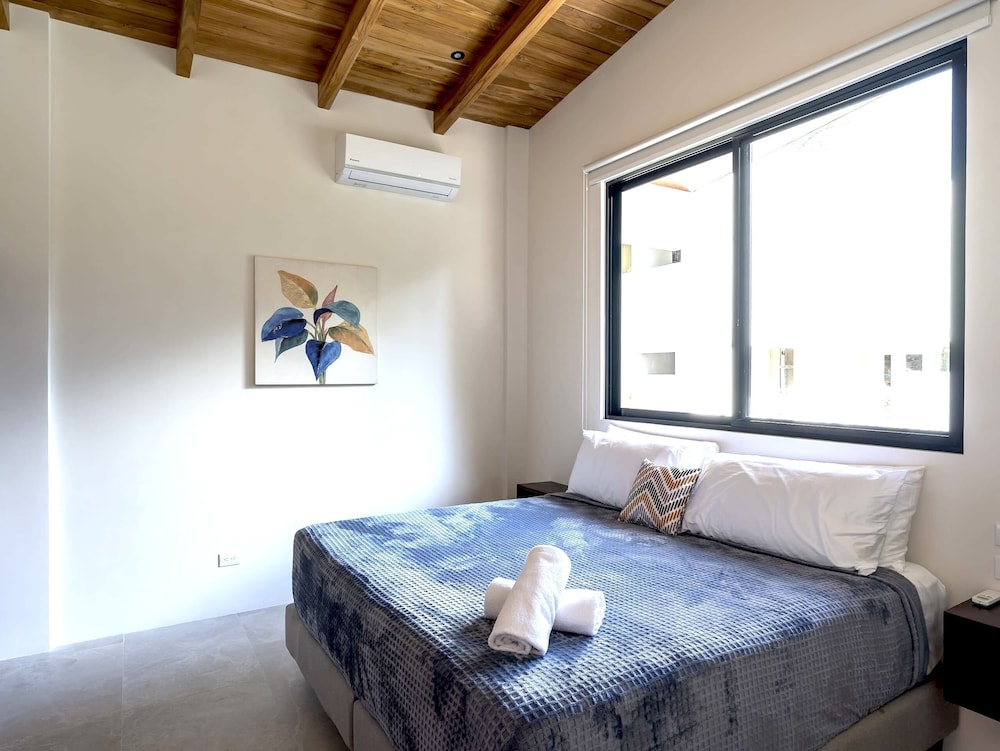 Surfside Apartments Playa Mar Azul